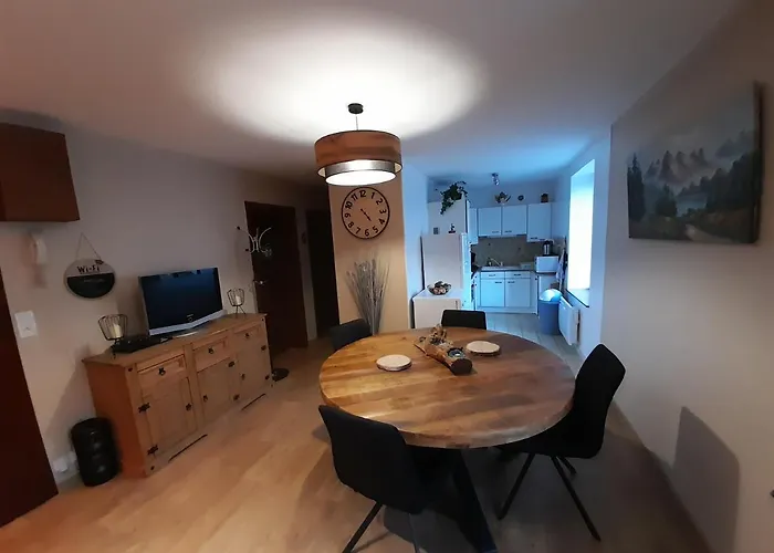 Chez La Malou * Ла-Бресс